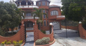 Cazwin Villas